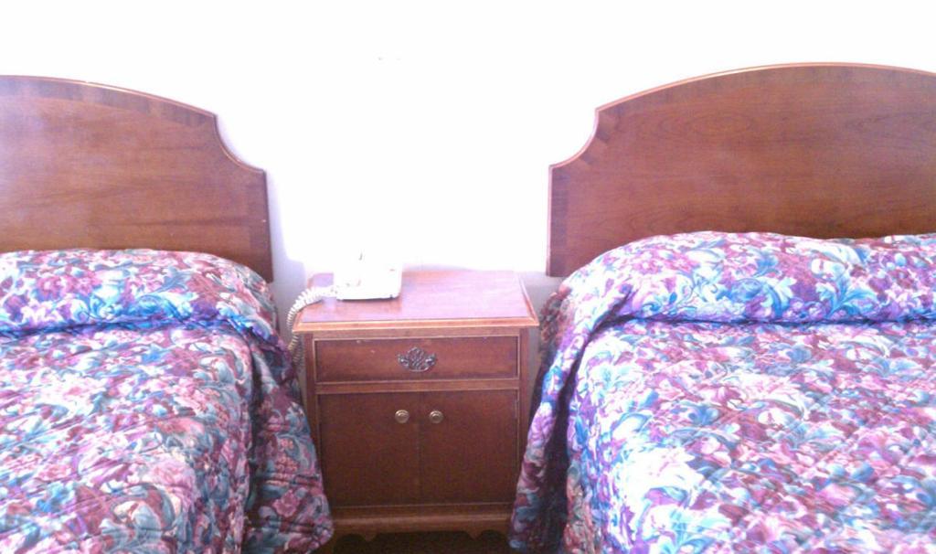 Harmarville Valley Motel Pittsburgh חדר תמונה