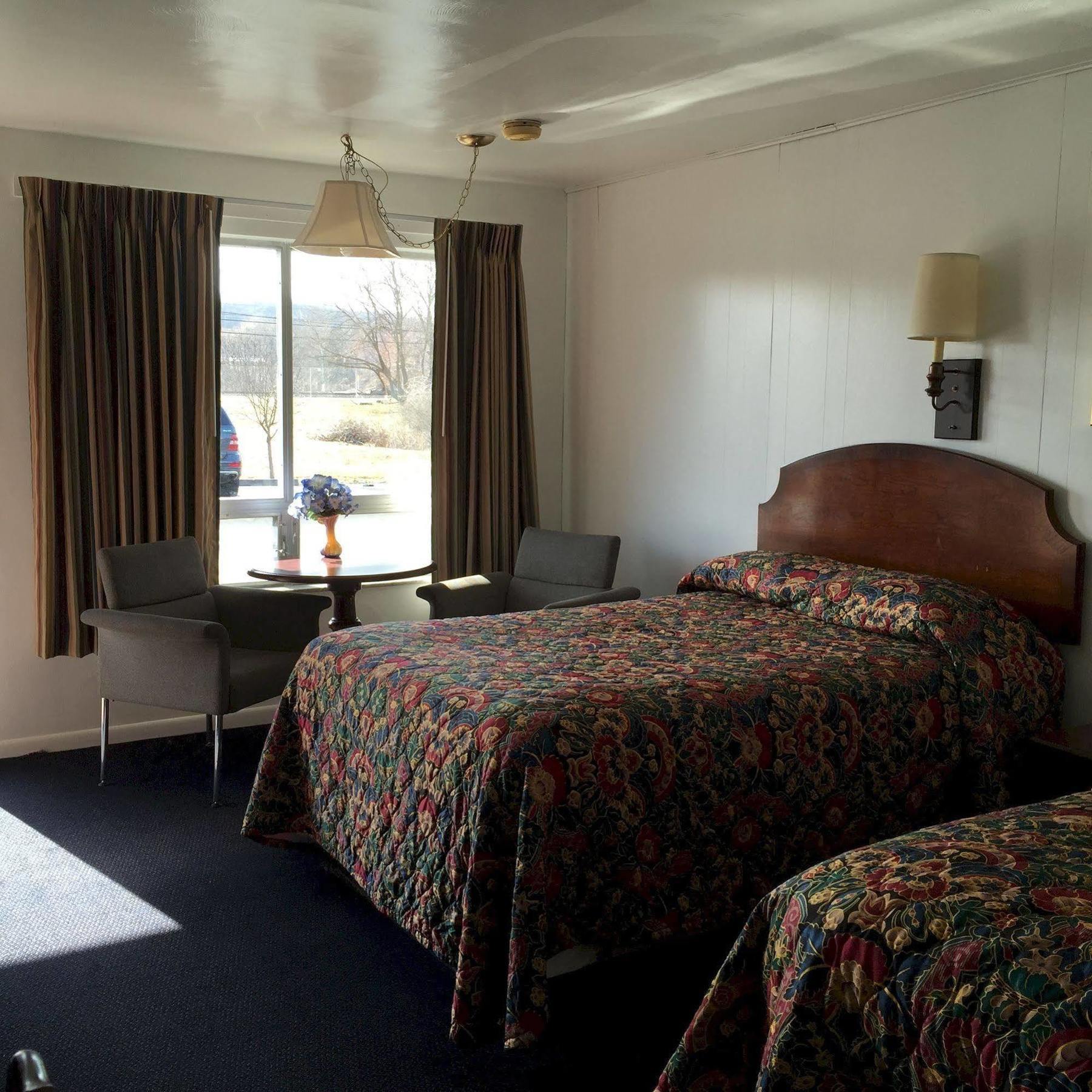 Harmarville Valley Motel Pittsburgh מראה חיצוני תמונה